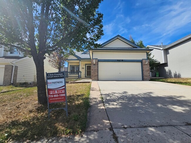 Building Photo - 4638 Bittercreek Dr