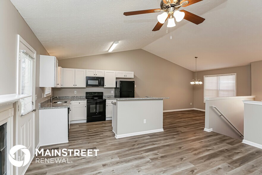Building Photo - 3957 Edgebrook Dr