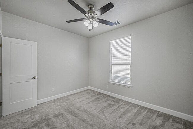 Building Photo - 16300 Copper Ellis Trace