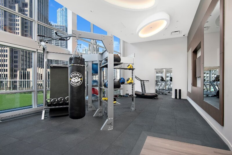 Building Photo - 455 N New St