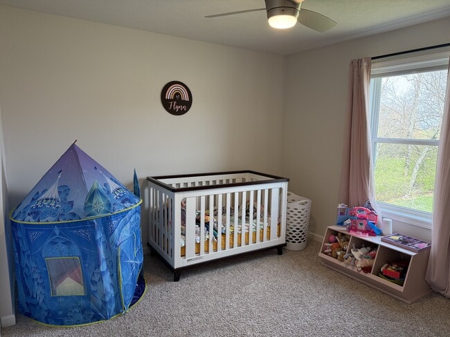 Building Photo - 166 Gwenedd Ln