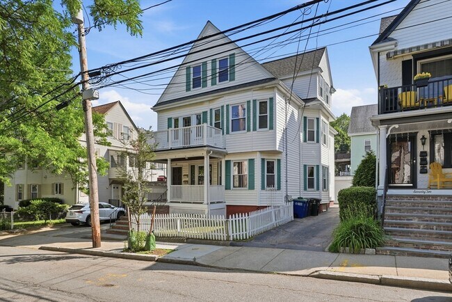 Building Photo - 68 Electric Ave