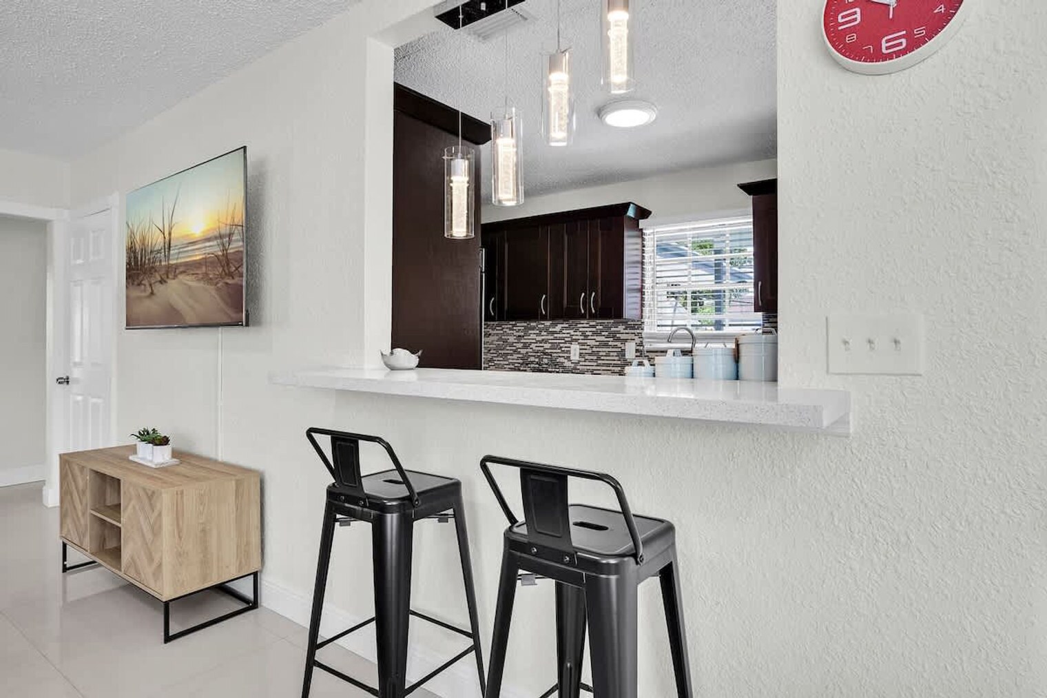 Building Photo - 6452 Custer St