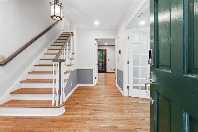 Building Photo - 3731 Dunwoody Club Dr
