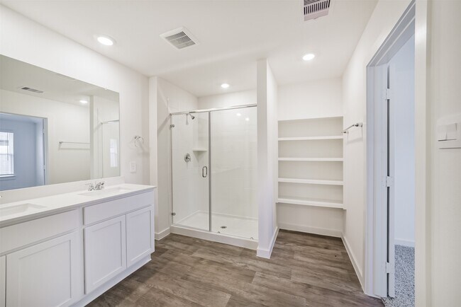 Building Photo - 8039 Marconi Corsco Dr