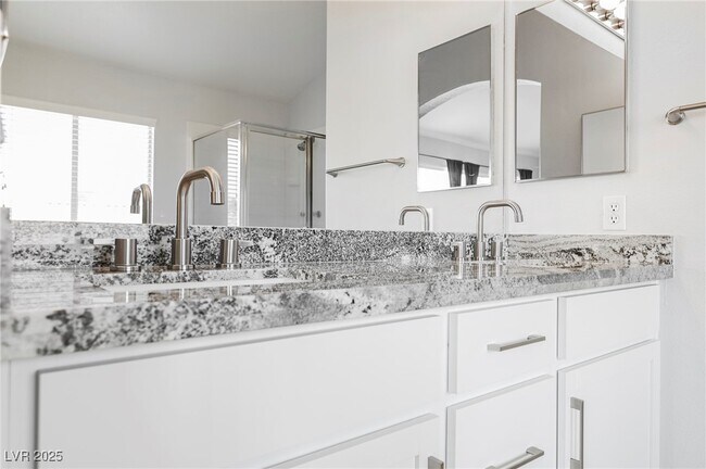 Building Photo - 7809 Faith Ct