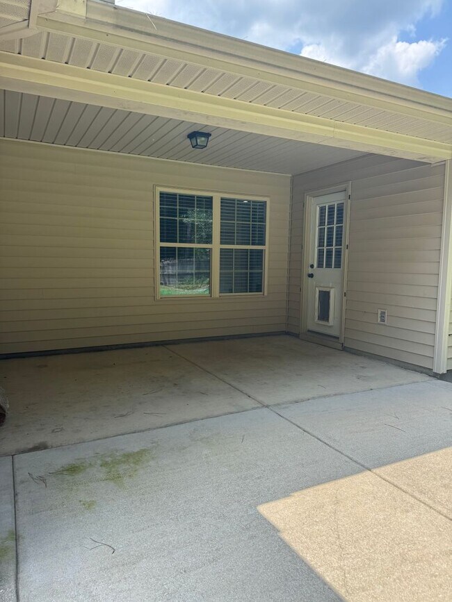Building Photo - 303 Tuscan Ct