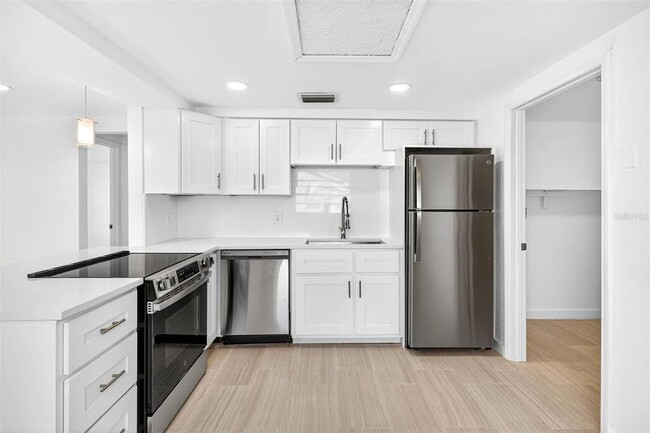 Building Photo - 6801 S Faul St