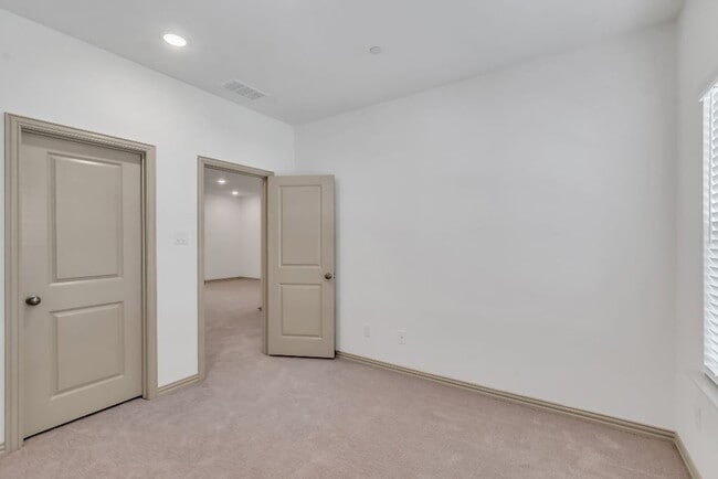 Building Photo - "Brand New 3 Bedroom, 2.5 Bath Townhome in...