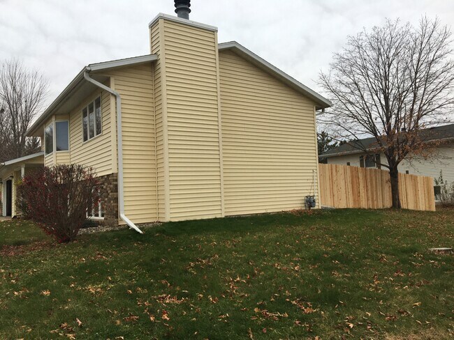 Building Photo - 3991 Whiting Ln