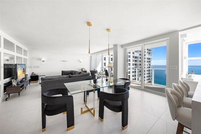 Building Photo - 4300 N Ocean Blvd