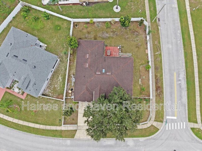 Building Photo - 413 Marlberry Leaf Ave