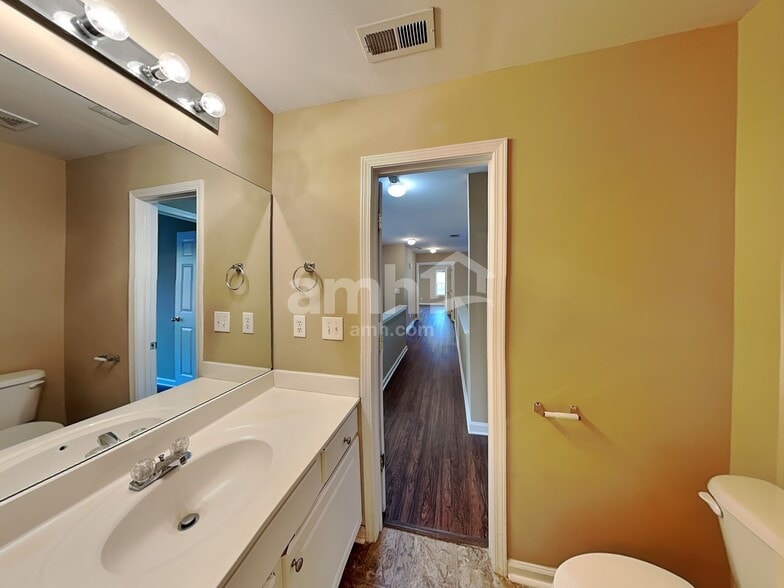 Building Photo - 6563 Brandemere Way