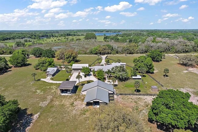 Building Photo - 13342 W Lake Yale Rd