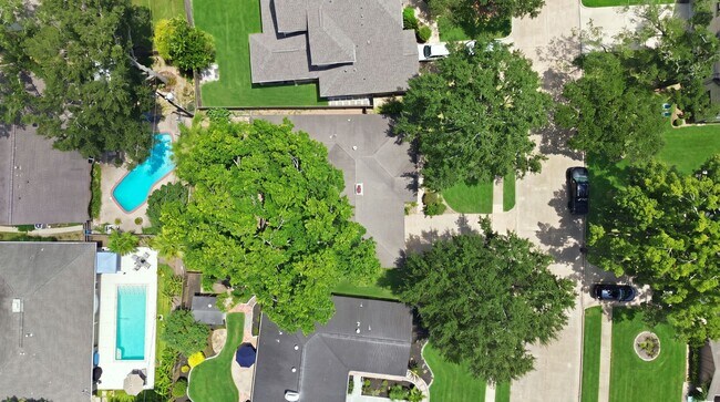 Building Photo - 14110 Barryknoll Ln
