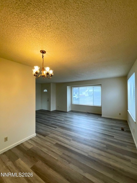 Building Photo - 3835 Snipe Dr