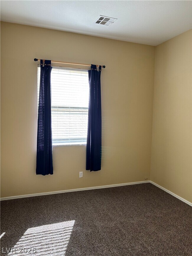 Building Photo - 1400 Pullman Pointe Ct