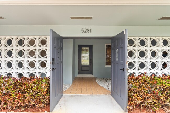 Building Photo - 5281 SW 4th Ct