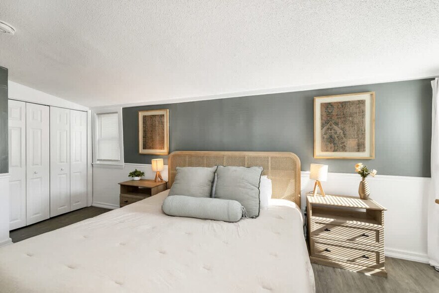 Building Photo - 9 Cole St