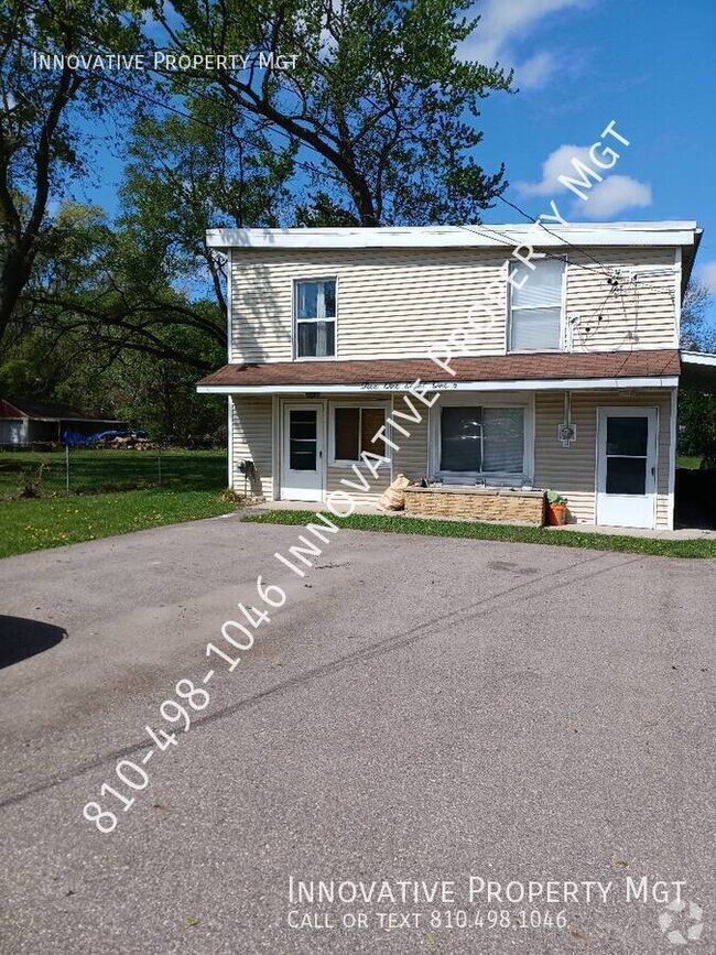 Building Photo - 5181 1/2 N. Elms-#1