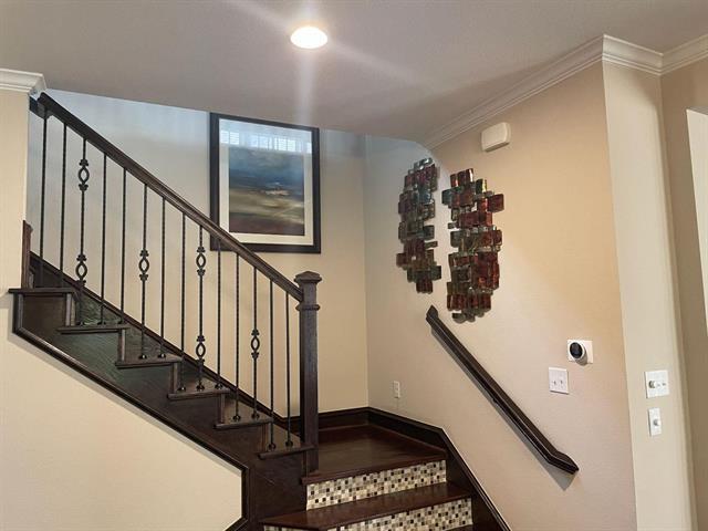 Building Photo - 3611 Carlsbad Way