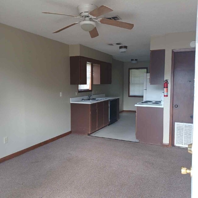 Building Photo - 3014 Paul Ave