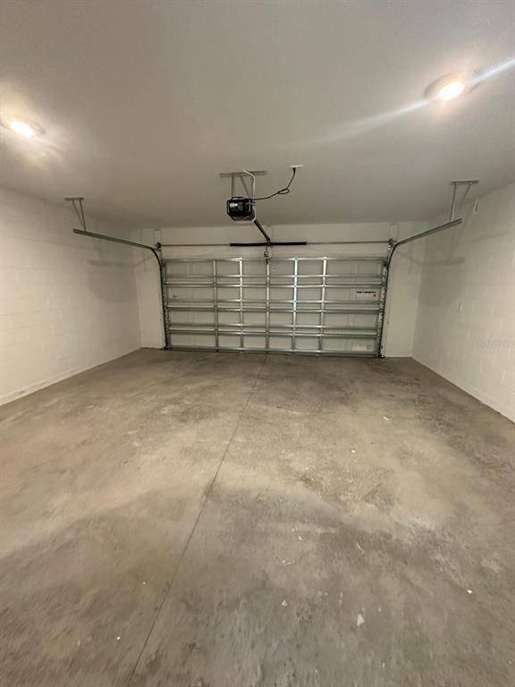 Building Photo - 6000 Zen Wy