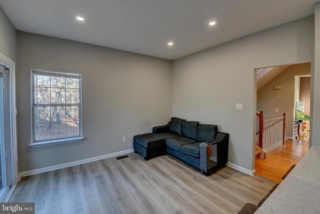 Building Photo - 13020 Quartz Ln