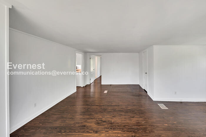 Building Photo - 142 Gordon Terrace