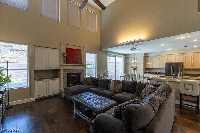 Building Photo - 3838 Erva St