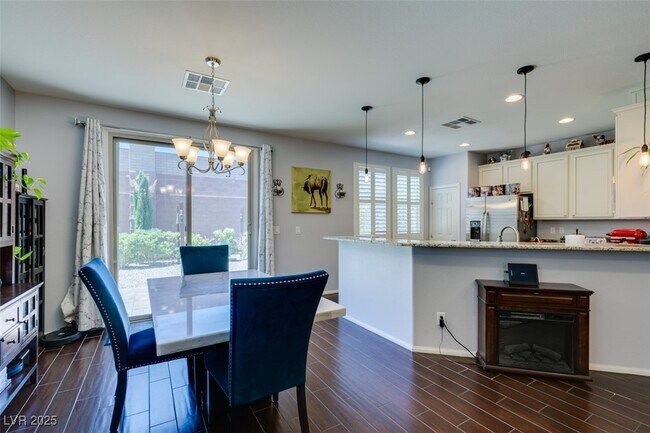 Building Photo - 7859 Shoreline Ridge Ct
