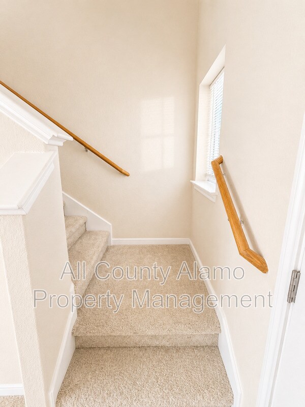 Building Photo - 4919 Celtic Cor