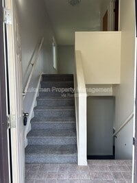 Building Photo - 9325 S Westnedge Ave