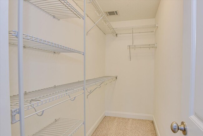 Building Photo - 5564 Connor Dr