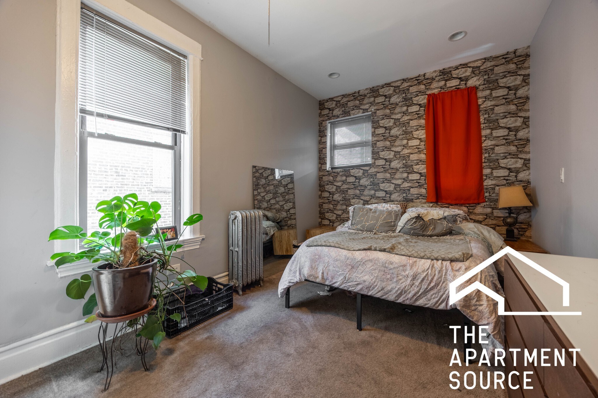 Building Photo - 3109 W Augusta Blvd