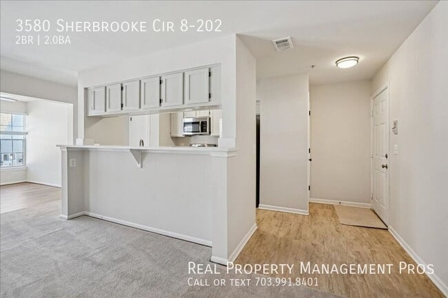 Building Photo - 3580 Sherbrooke Cir