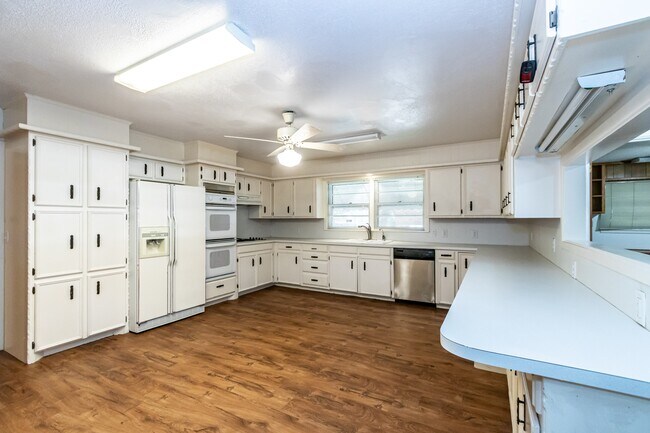 Building Photo - 3801 26th St