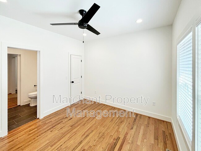Building Photo - 3715 Greenpond Rd