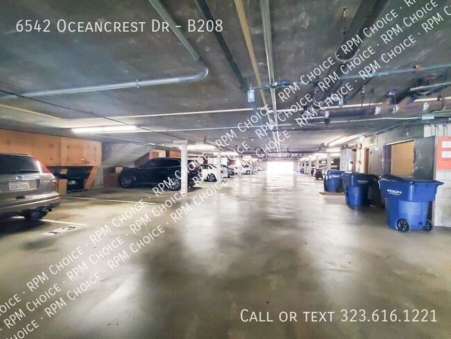 Building Photo - 6542 Ocean Crest Dr