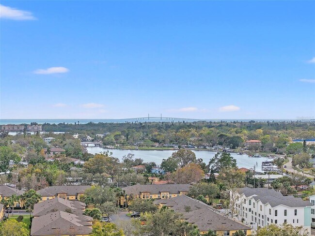 Building Photo - 209 Sea Horse Dr SE