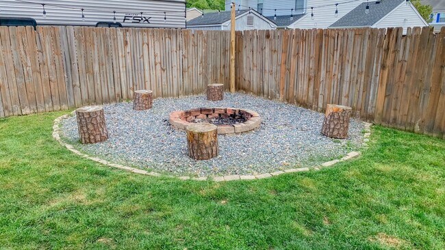 Building Photo - 205 Millwheel Ct