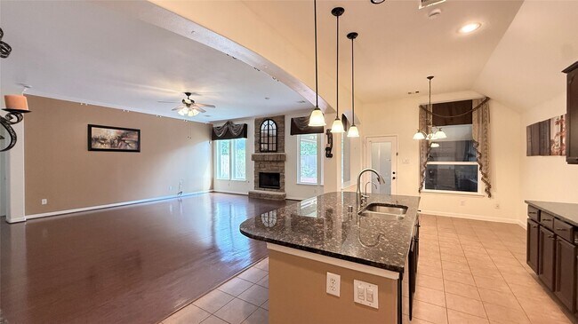 Building Photo - 5623 Maverick Bend Lane