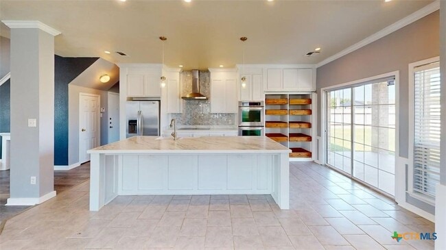 Building Photo - 701 Black Hills Trail