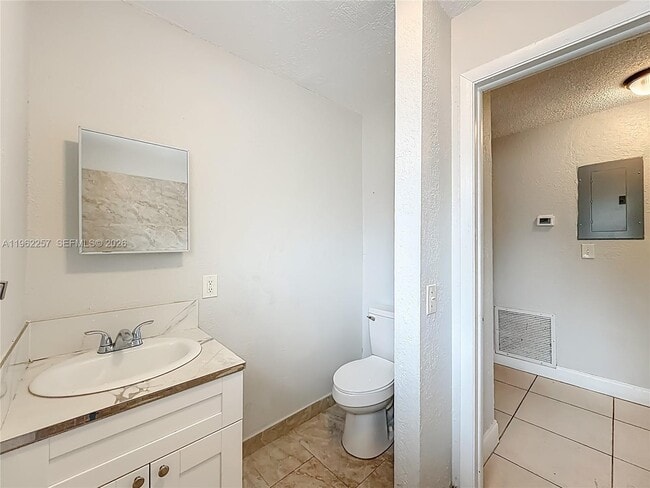 Building Photo - 2751 NW 58th Terrace