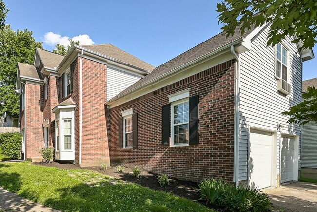 Building Photo - 1472 Aaronwood Dr