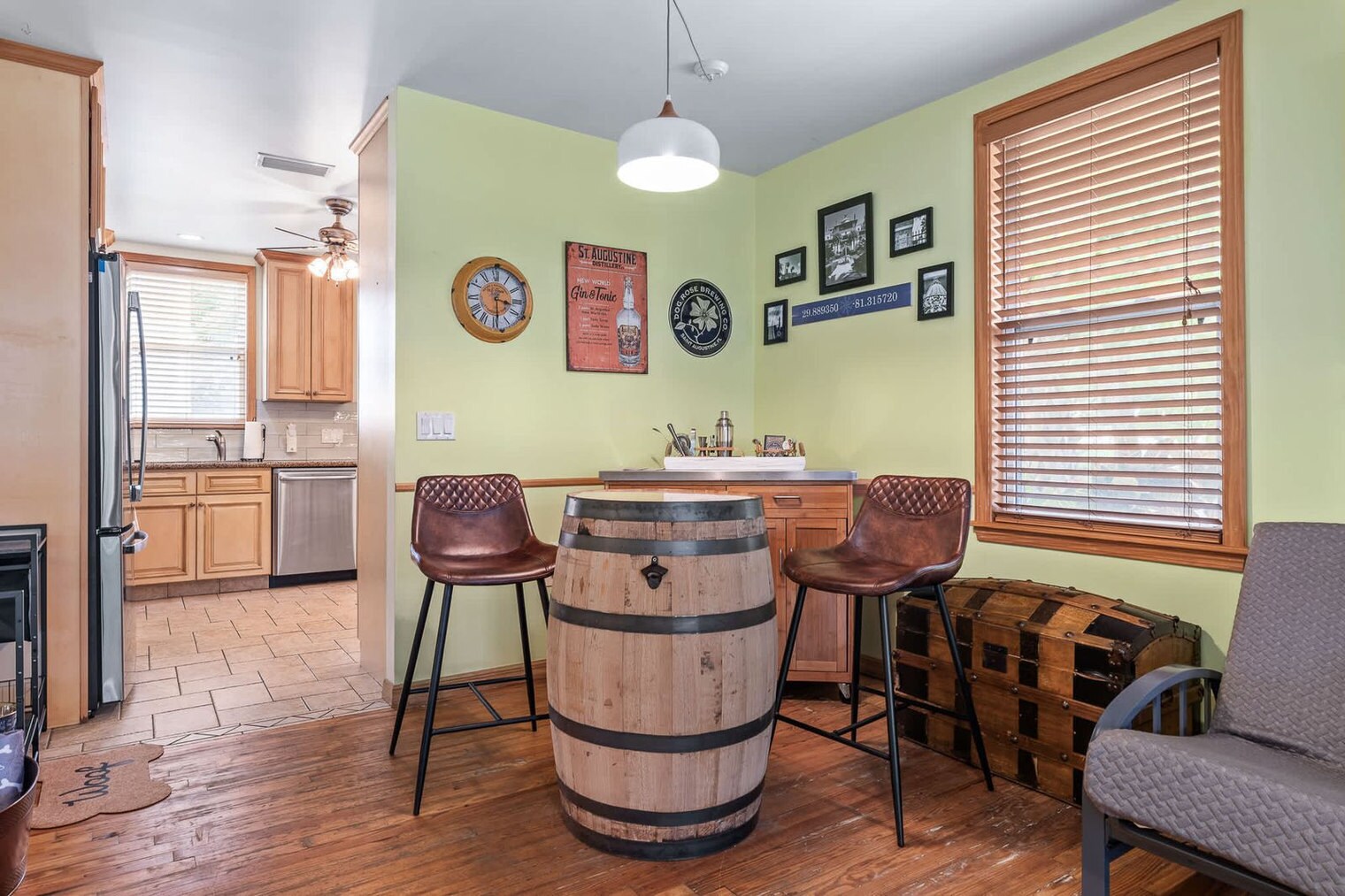 Building Photo - 35 Desoto Pl