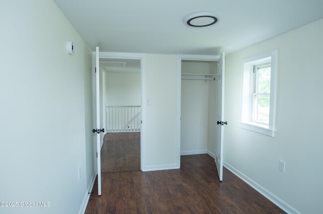 Building Photo - 798 NY-29