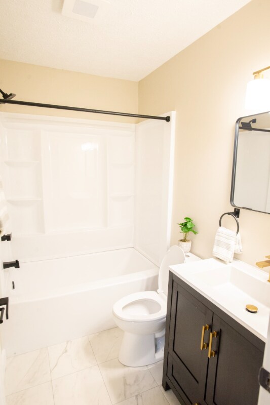 Building Photo - 2451 Cecil Ave