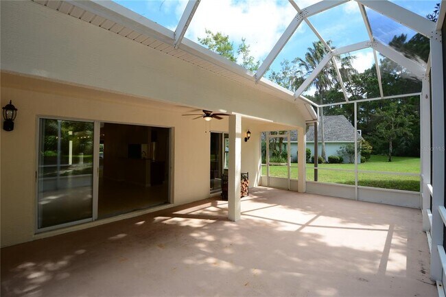 Building Photo - 56 Shinnecock Dr