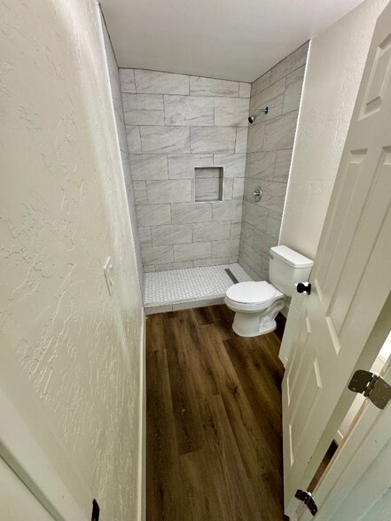 Building Photo - 1 2nd St